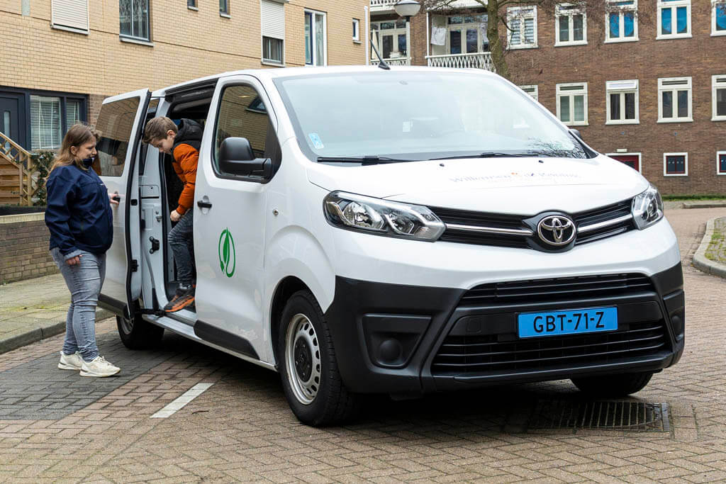 Vacature: Chauffeur leerlingenvervoer regio Noord Veluwe – Parttime (15–20 uur per week)